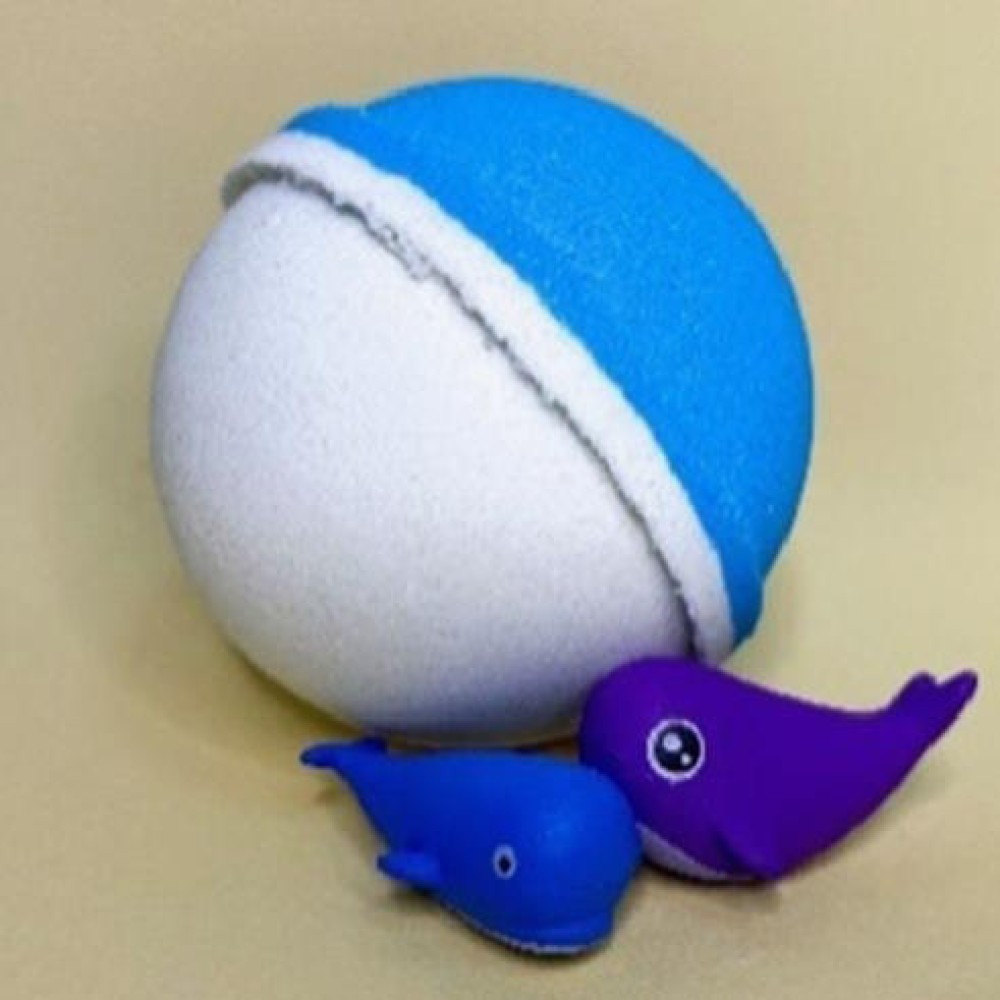 Бомбочка яйцо с игрушкой DUSHA "Игра" (бело-голубая, аромат ванильного мороженого)